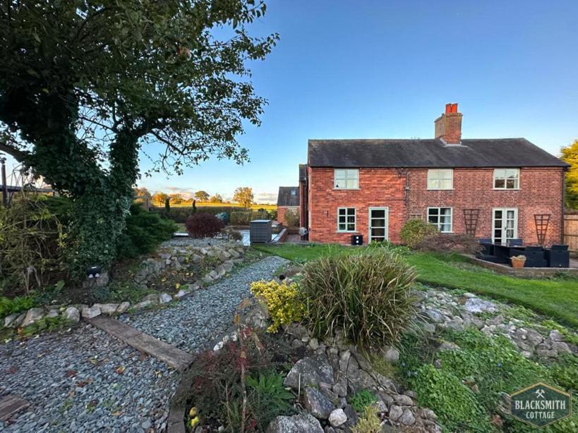 6Br Luxury Cottage, Hot Tubs, Hoar Cross, Staffordshire Newborough  Exteriér fotografie